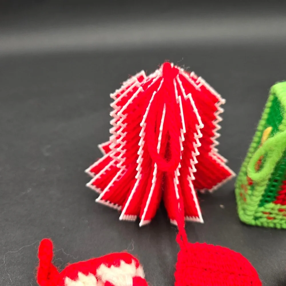 Vintage Handmade Crochet Plastic Canvas Christmas Ornament Lot 10pc Stocking